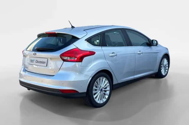 Ford Focus (2016) thumbnail 4
