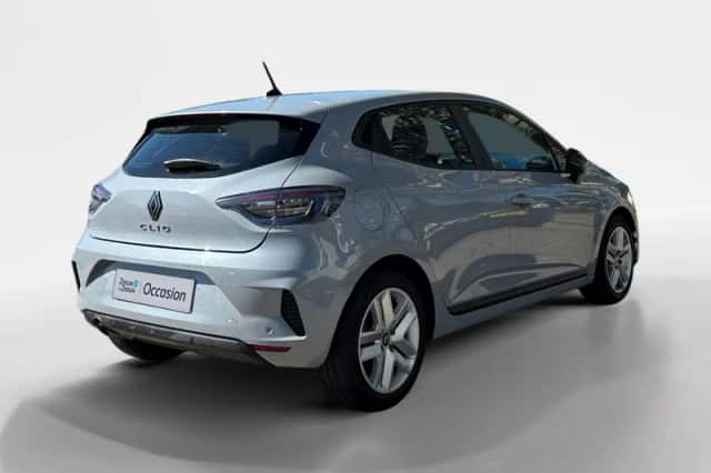 Renault Clio (2024) thumbnail 3