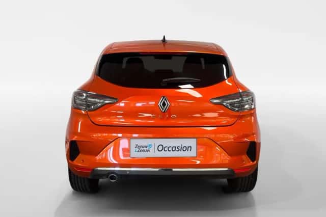 Renault Clio (2025) thumbnail 4