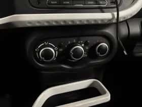 Renault Twingo (2016) thumbnail 15