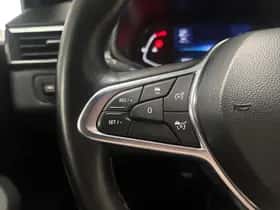 Renault Clio (2021) thumbnail 17