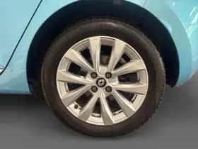 Renault Clio (2021) thumbnail 23