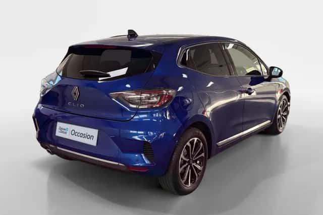 Renault Clio (2025) thumbnail 2
