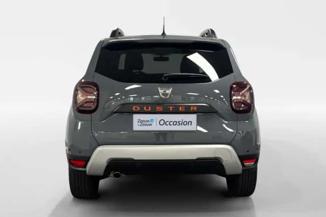 Dacia Duster (2022) thumbnail 4