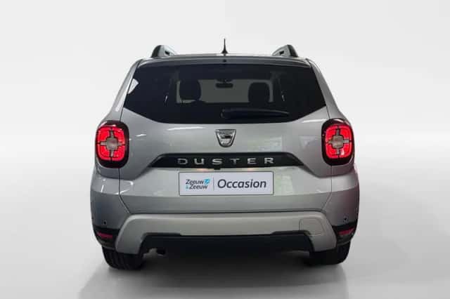 Dacia Duster (2021) thumbnail 5