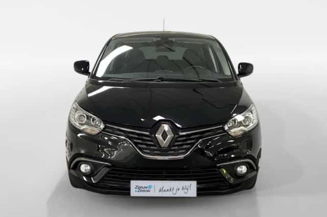 Renault Scénic (2017) thumbnail 3