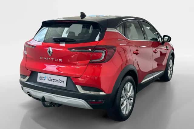 Renault Captur (2021) thumbnail 2