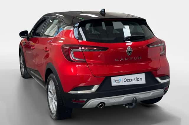 Renault Captur (2021) thumbnail 4