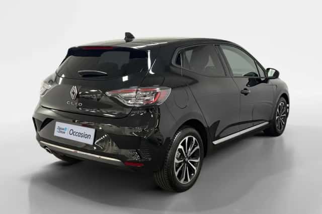 Renault Clio (2024) thumbnail 2