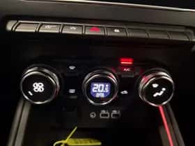 Renault Clio (2024) thumbnail 10