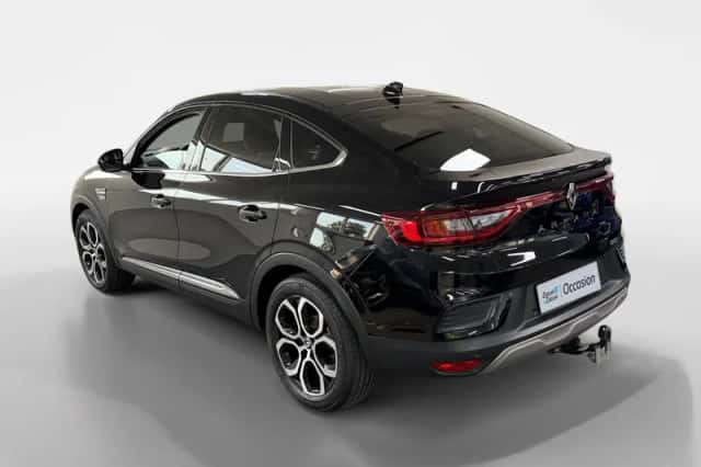 Renault Arkana (2021) thumbnail 2