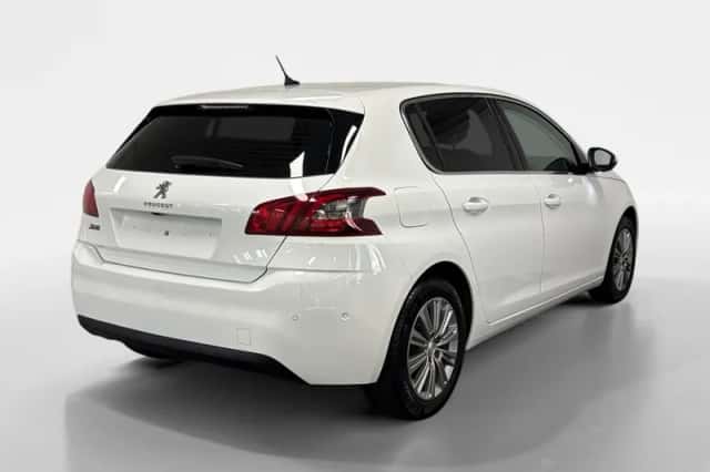 Peugeot 308 (2020) thumbnail 2