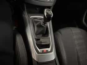 Peugeot 308 (2020) thumbnail 21