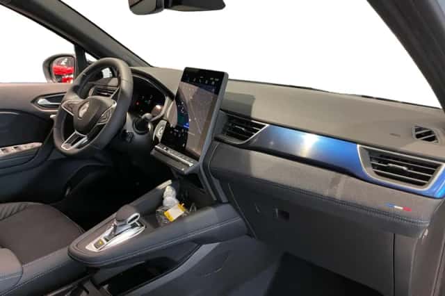 Renault Captur (2026) thumbnail 3
