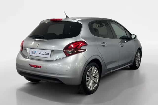 Peugeot 208 (2019) thumbnail 2