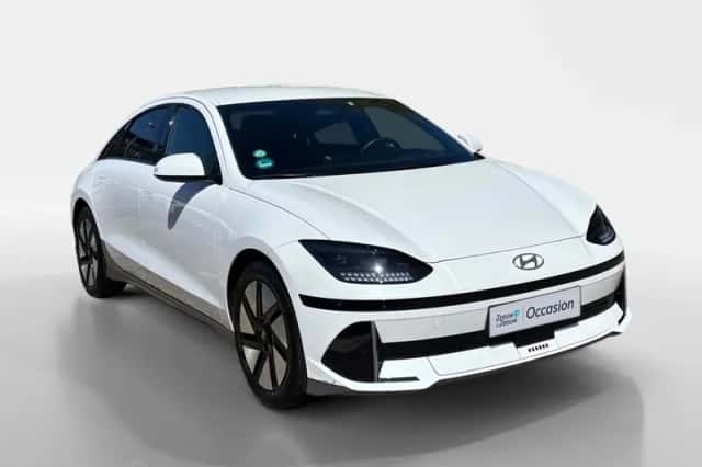 Hyundai Ioniq 6 (2023) thumbnail 5