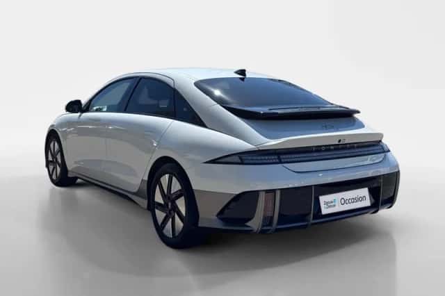 Hyundai Ioniq 6 (2023) thumbnail 6