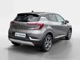 Renault Captur (2023) thumbnail 2