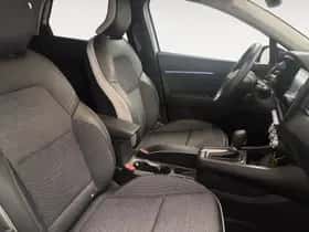 Renault Captur (2024) thumbnail 17