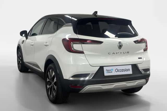 Renault Captur (2024) thumbnail 6