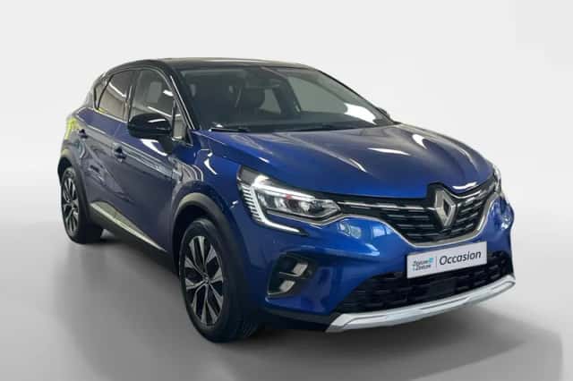 Renault Captur (2023) thumbnail 5