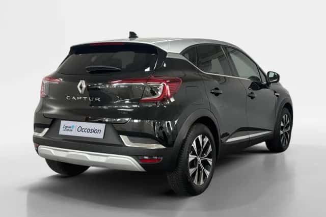 Renault Captur (2024) thumbnail 2