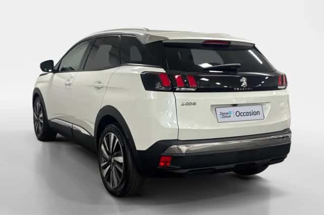 Peugeot 3008 (2019) thumbnail 6