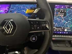 Renault Mégane E-Tech (2024) thumbnail 10