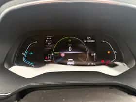 Renault Captur (2022) thumbnail 16