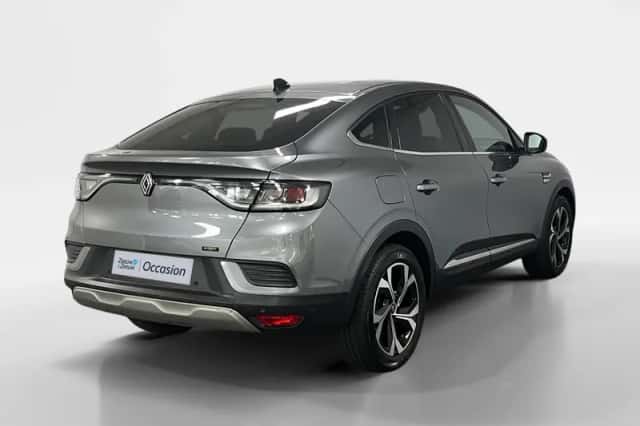 Renault Arkana (2024) thumbnail 2
