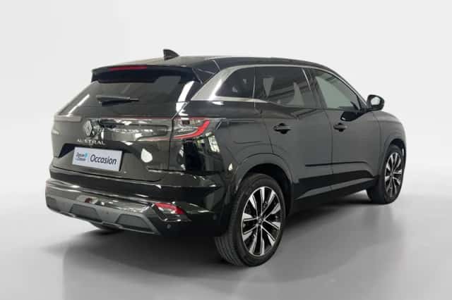Renault Austral (2023) thumbnail 2