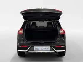 Kia Niro (2016) thumbnail 4