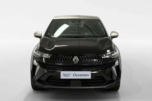 Renault Captur (2024) thumbnail 3