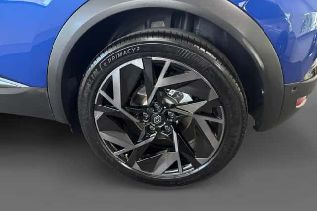Renault Captur (2025) thumbnail 6