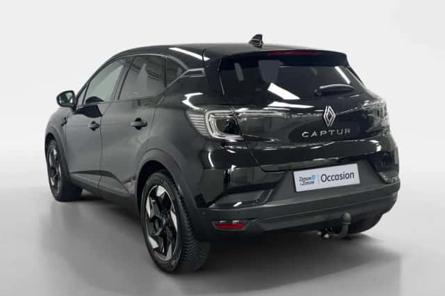 Renault Captur (2025) thumbnail 6