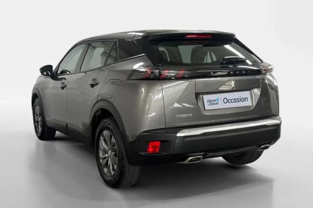 Peugeot 2008 (2021) thumbnail 6