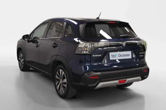 Suzuki S-Cross (2022) thumbnail 3