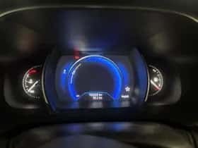 Renault Mégane (2017) thumbnail 8