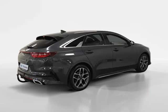 Kia Proceed (2019) thumbnail 2