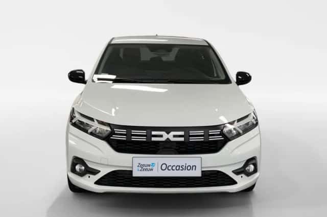 Dacia Sandero (2025) thumbnail 3