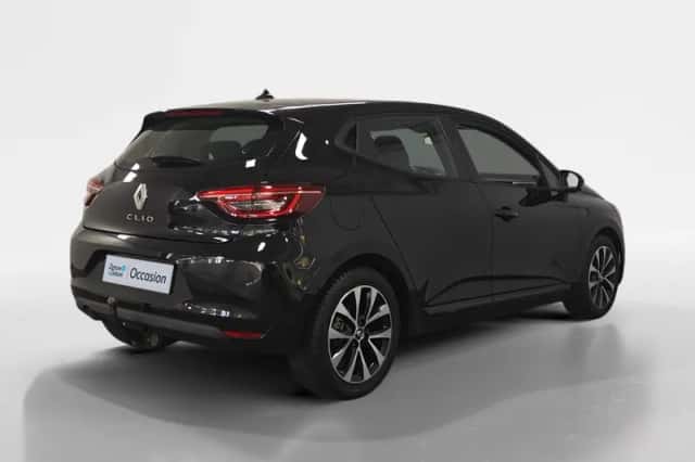 Renault Clio (2021) thumbnail 2
