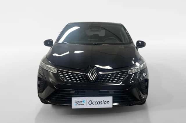Renault Clio (2024) thumbnail 3