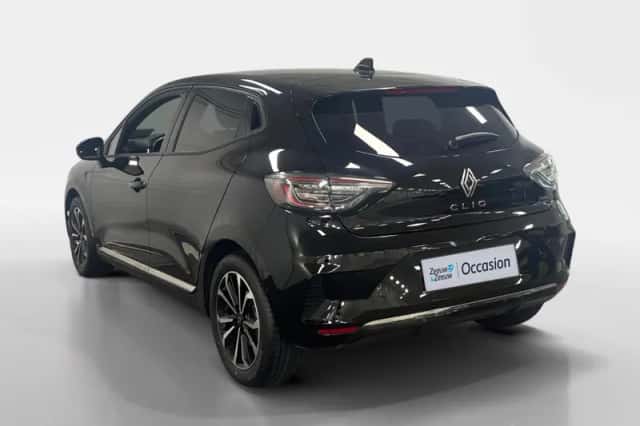 Renault Clio (2024) thumbnail 6