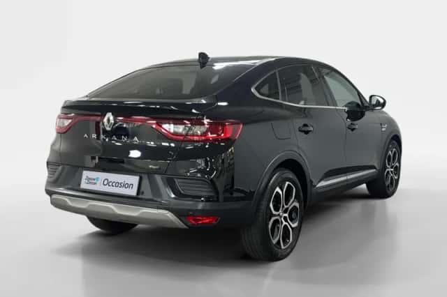 Renault Arkana (2023) thumbnail 2