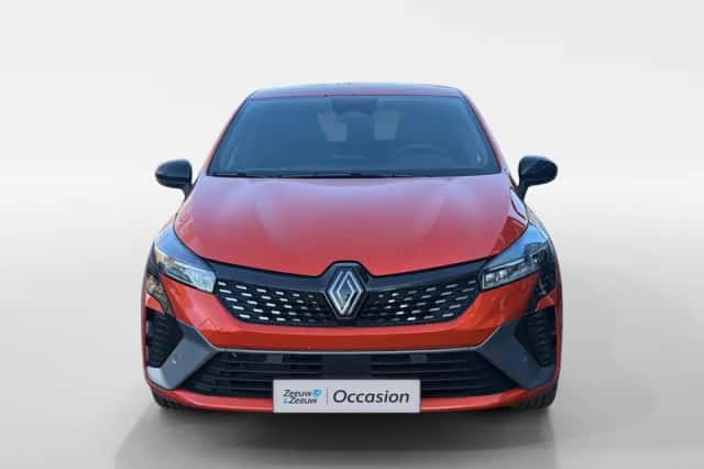 Renault Clio (2024) thumbnail 3