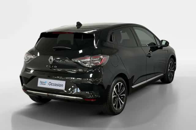 Renault Clio (2024) thumbnail 2