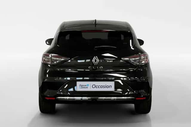 Renault Clio (2024) thumbnail 4