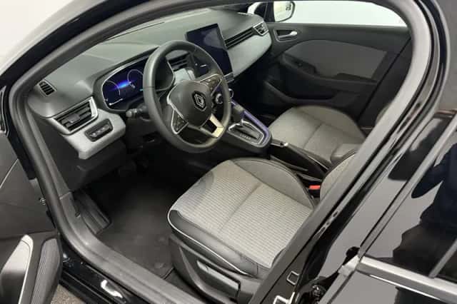 Renault Clio (2024) thumbnail 5
