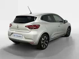 Renault Clio (2023) thumbnail 2