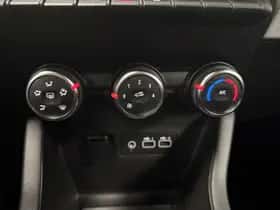 Renault Clio (2023) thumbnail 11